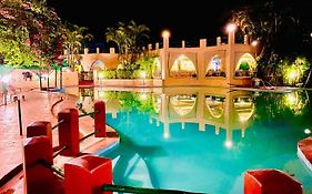 The Country Club Wildlife Resorts